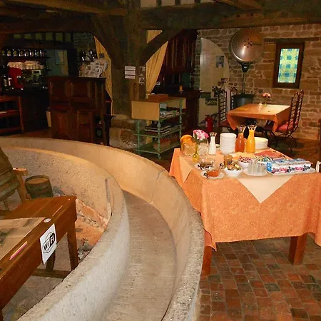 Prieure Saint-michel * Vimoutiers