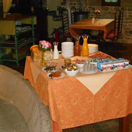 Prieure Saint-michel Bed & Breakfast